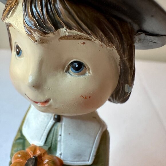 Thanksgiving Figurines Set Of 4 - Pilgrims and Native American Resin Figures - Picture 11 of 16